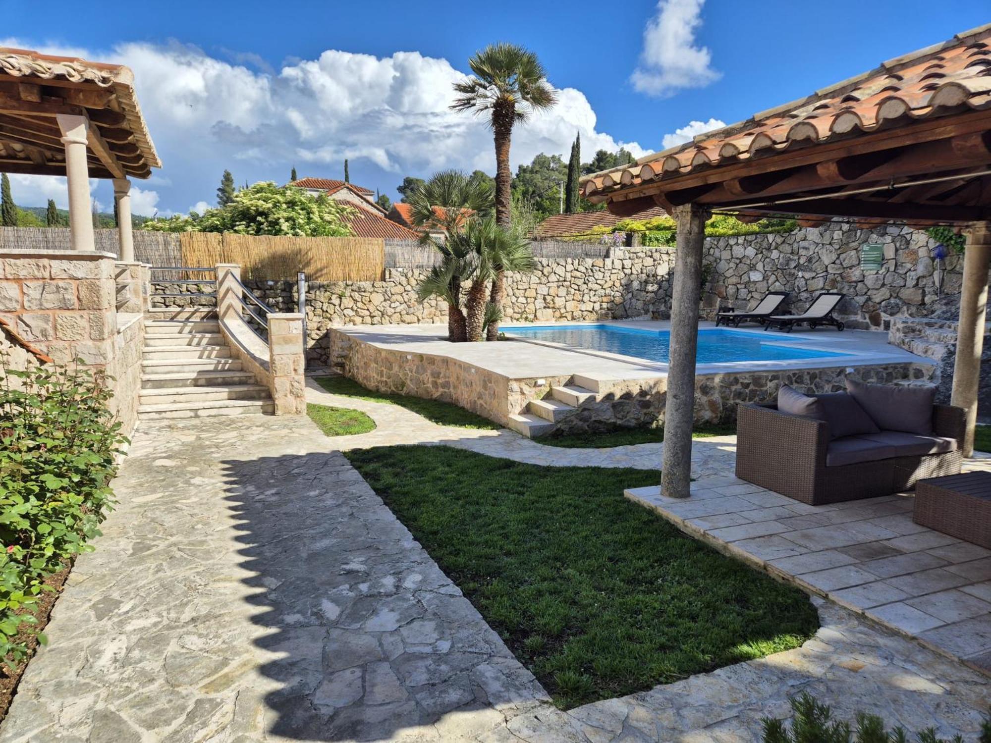 Villa Guardian Cilipi Exterior photo